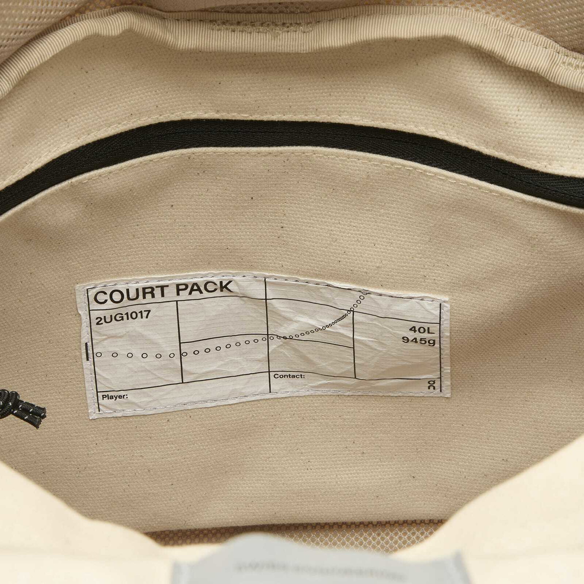 ON Court Pack 40L in Sesame/White 