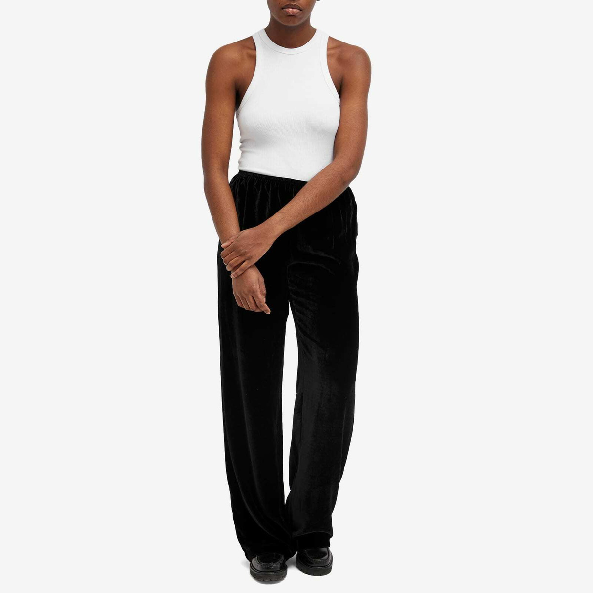 DONNI. Women's Velvet Simple Pants in Jet
