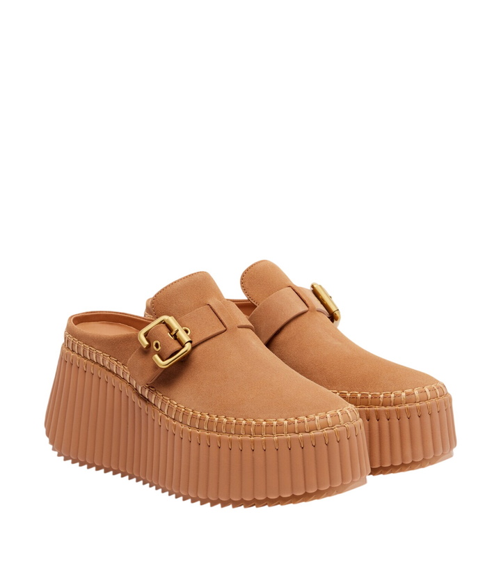 Photo: Chloé Nama leather platform mules