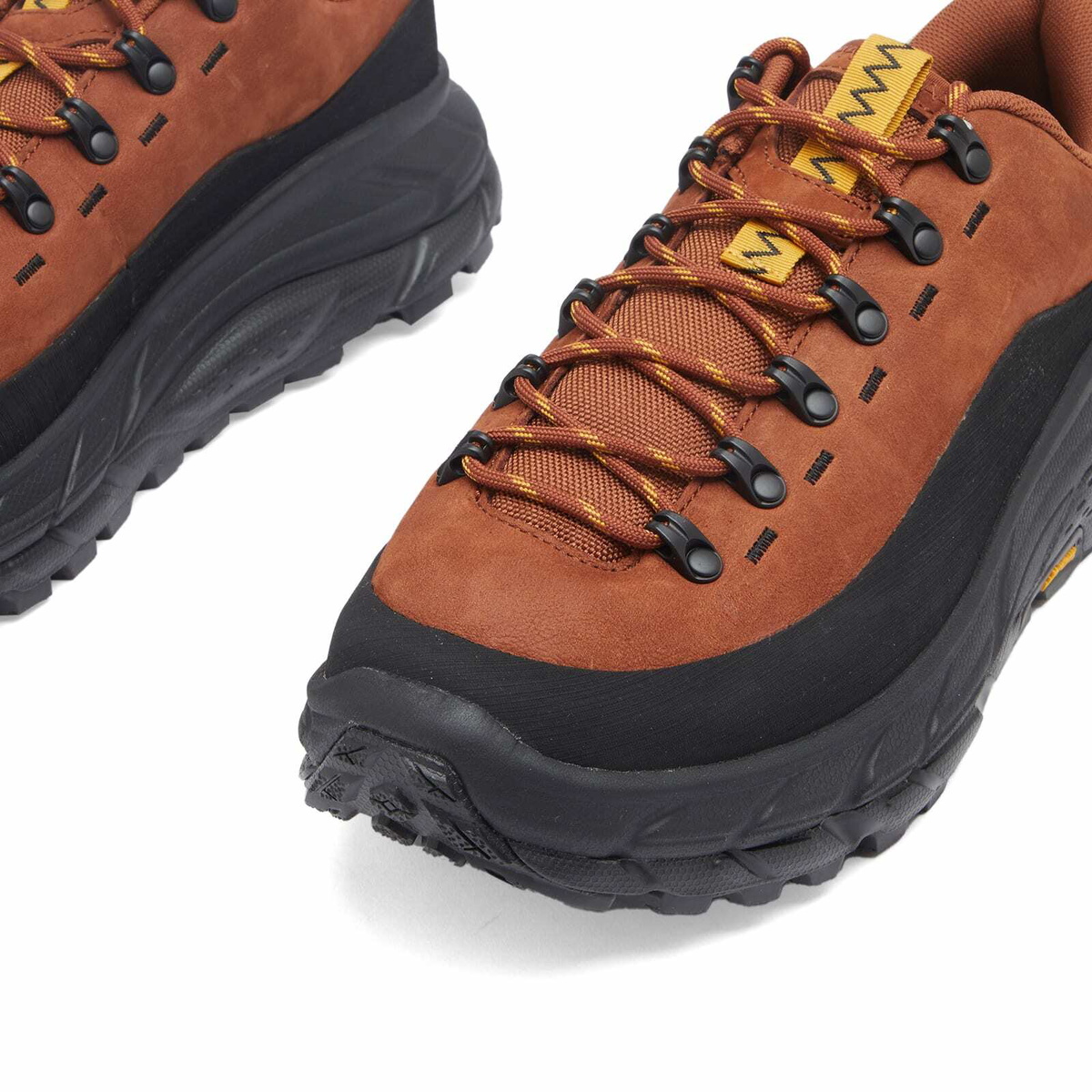 HOKA ONE ONE U Tor Summit in Hazelnut/Black Hoka One One