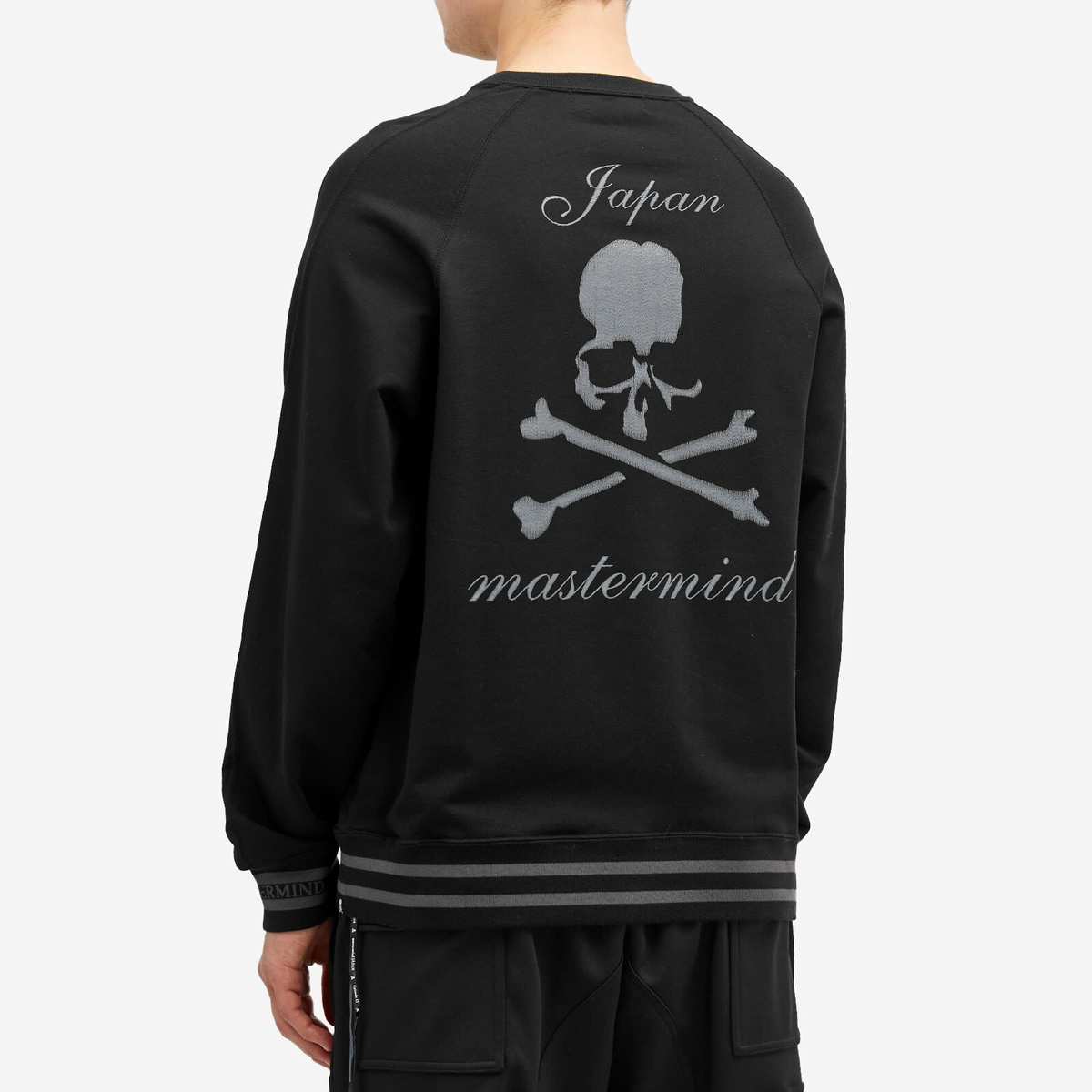MASTERMIND WORLD Men's Souvenir Logo Crew Sweatshirt in Black