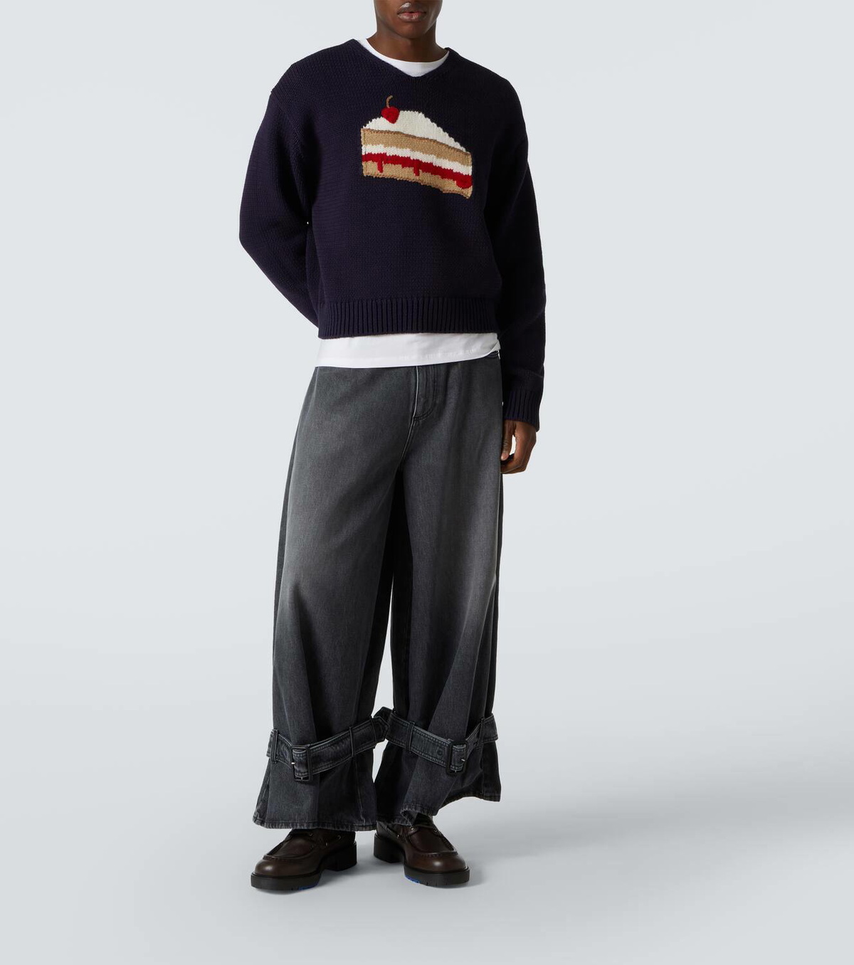 JW Anderson Belt-detail faded wide-leg jeans