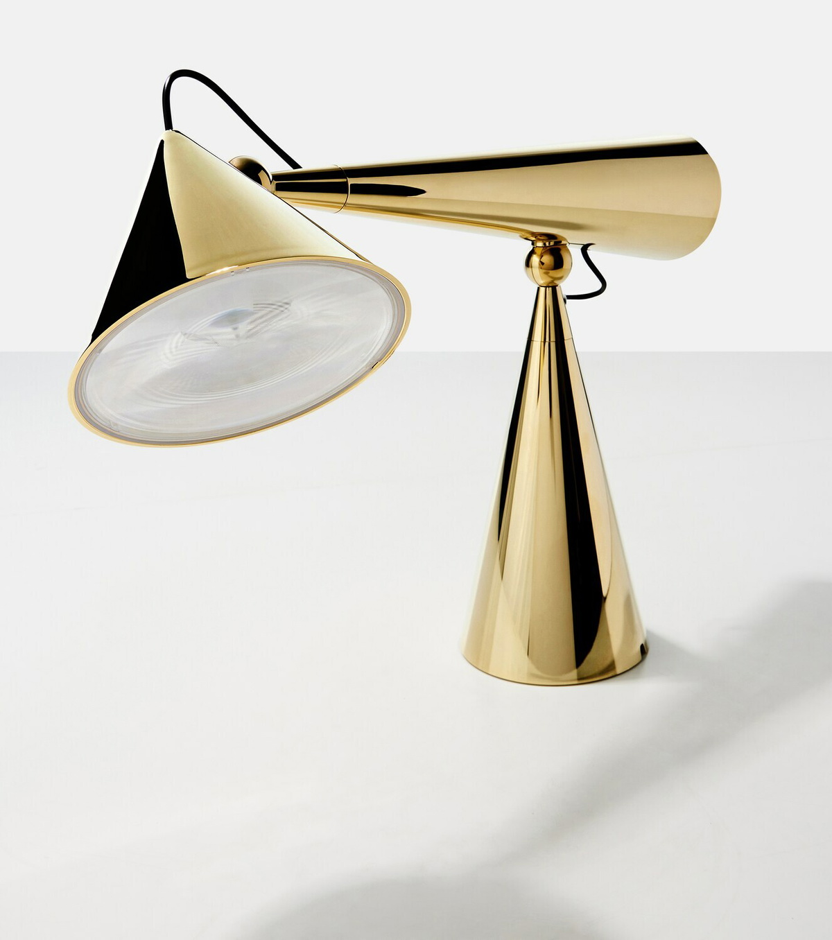 Tom Dixon Pose Task LED desk lamp