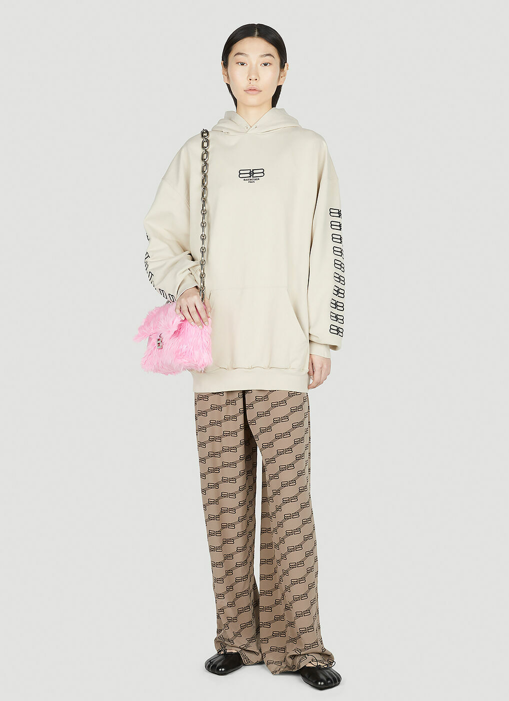 Balenciaga logo print on sale sweatshirt