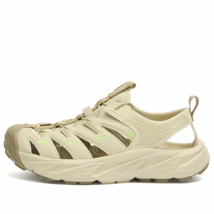 Photo: HOKA ONE ONE U Hopara Sneaker in Oyster Mushroom/Neon Lime