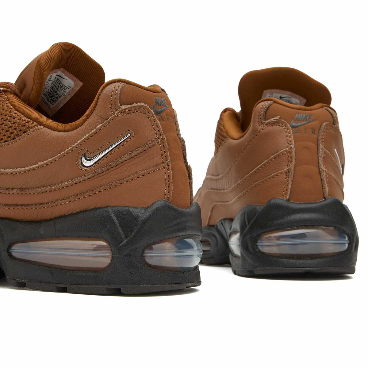 Nike Air Max 95 Slim Sneaker in British Tan/Flax