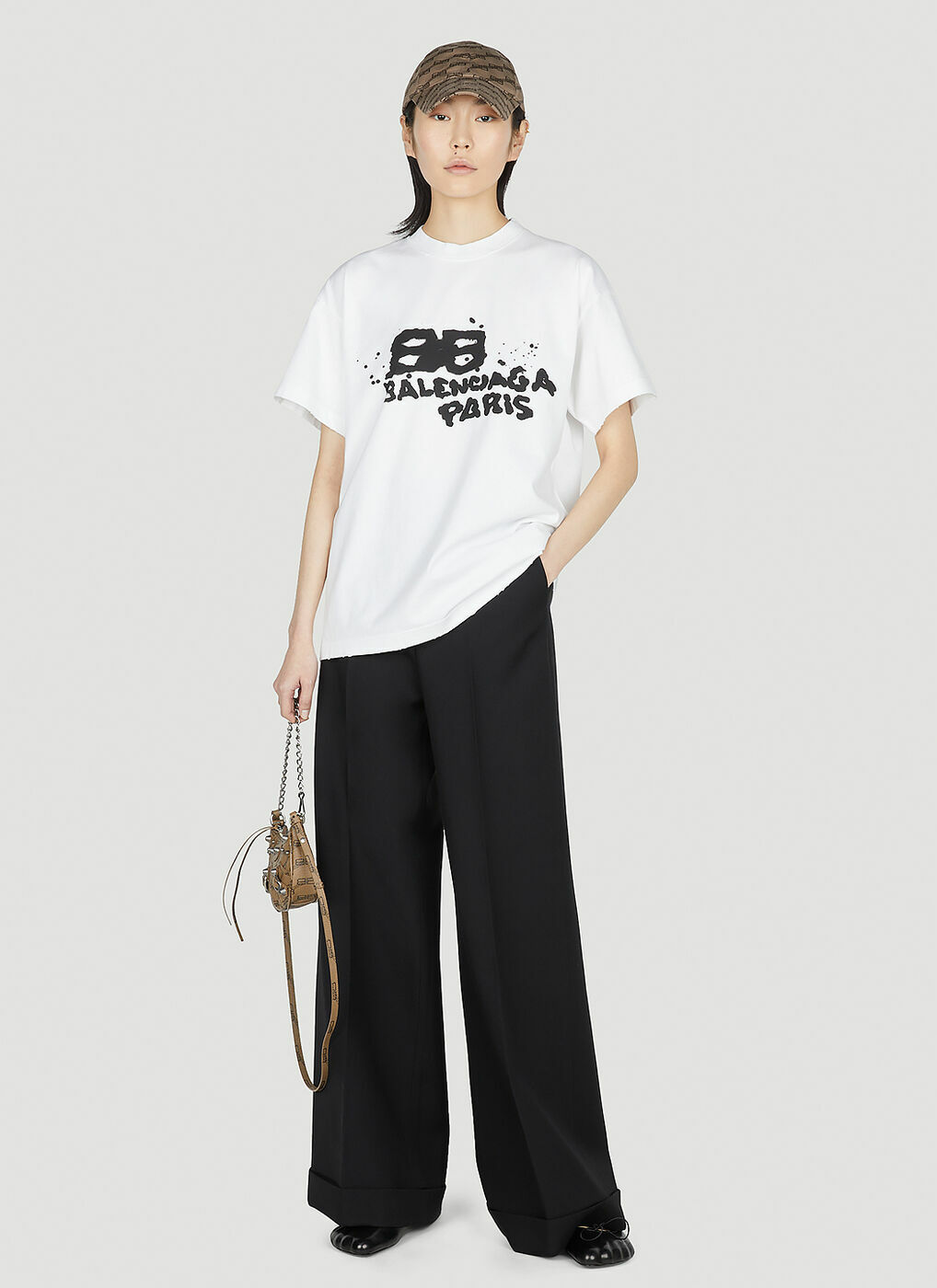 Balenciaga - Logo Print T-Shirt in White Balenciaga