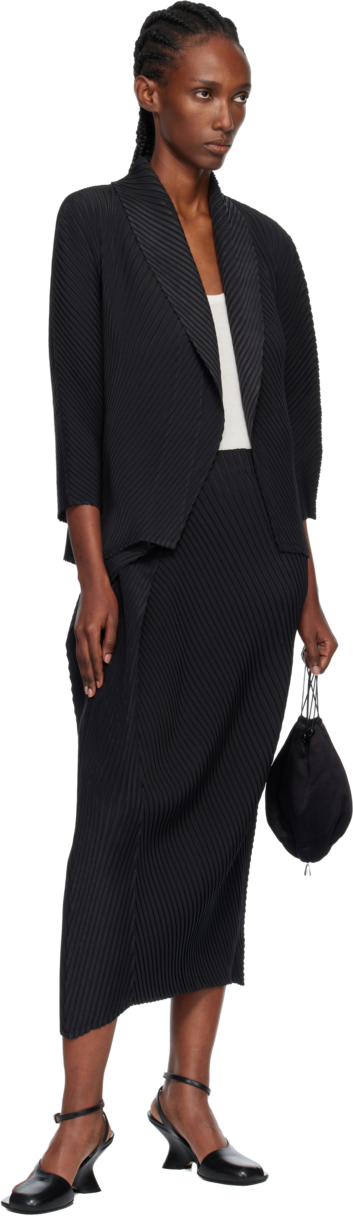 ISSEY MIYAKE Black Soft Fold Pleats Blazer