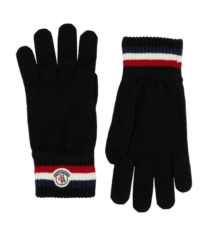 Photo: Moncler - Virgin wool gloves