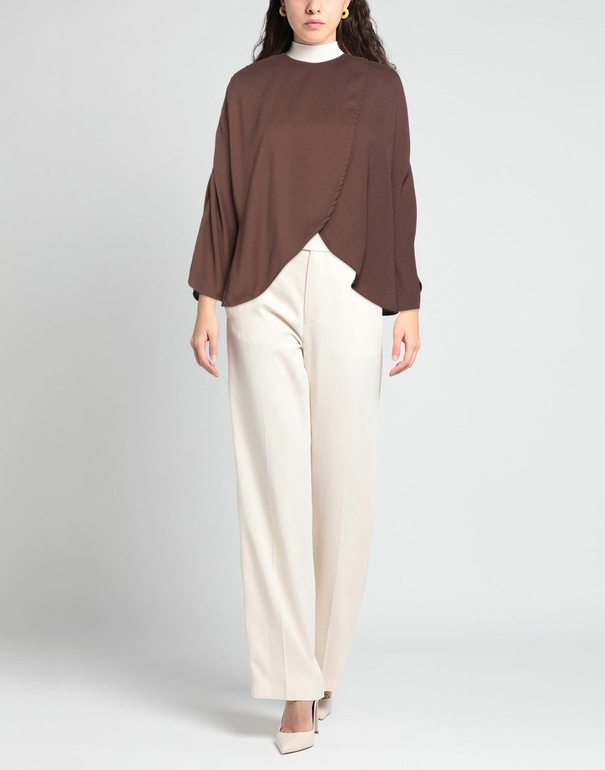 Ballantyne Womens Cape in Brown