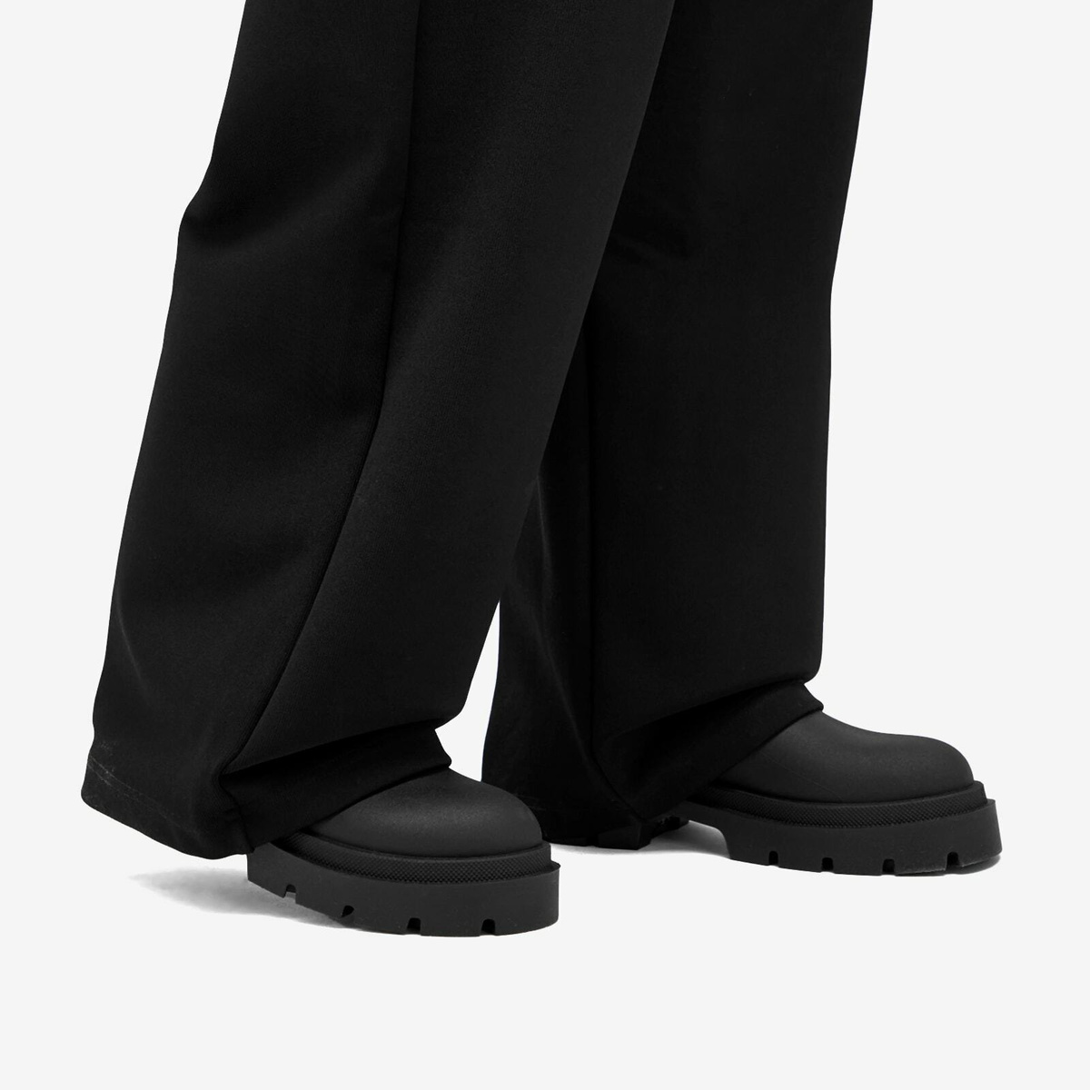 Off-White Women's Reboot Arrow Shoes in Black