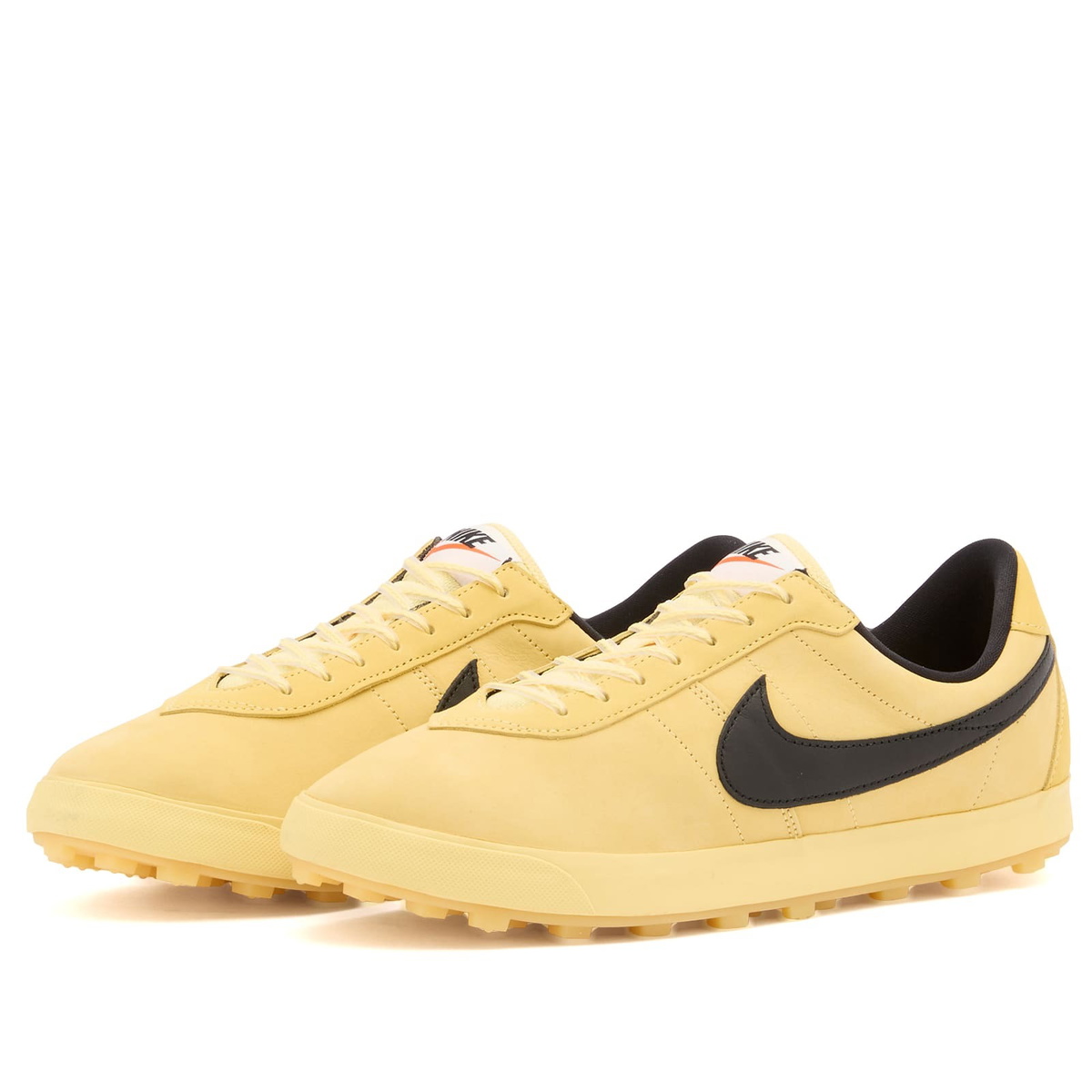 Nike Astrograbber Qs Sneaker in Soft Yellow/Sail/Orange