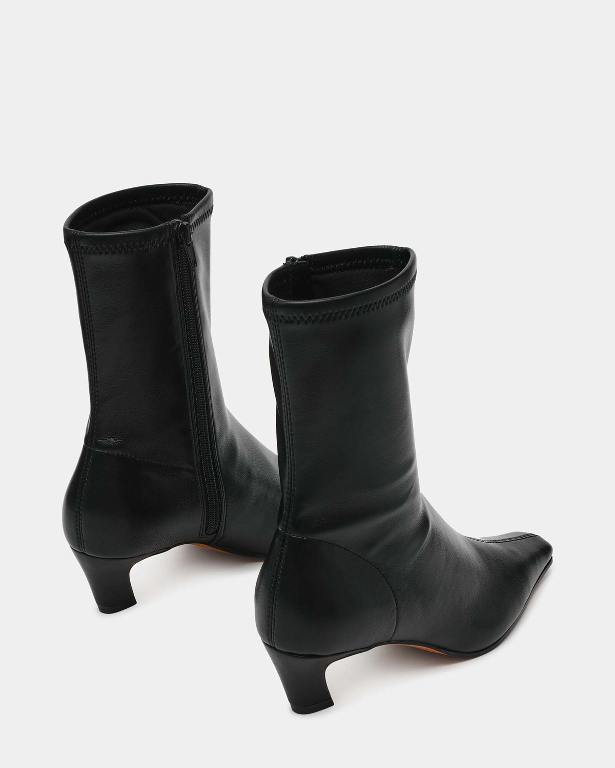Steve Madden Kimmens Booties in Black
