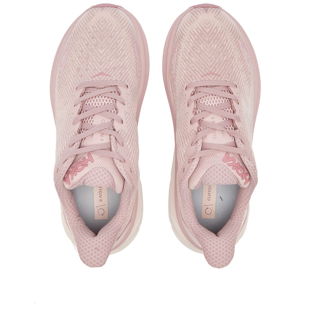 Hoka One One Women's W Clifton 9 Sneakers in Pale Mauve