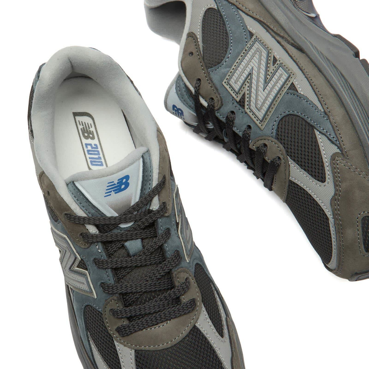 New Balance Abzorb 2010 Sneaker in Tornado/Faded Black/Dark Silver Metallic