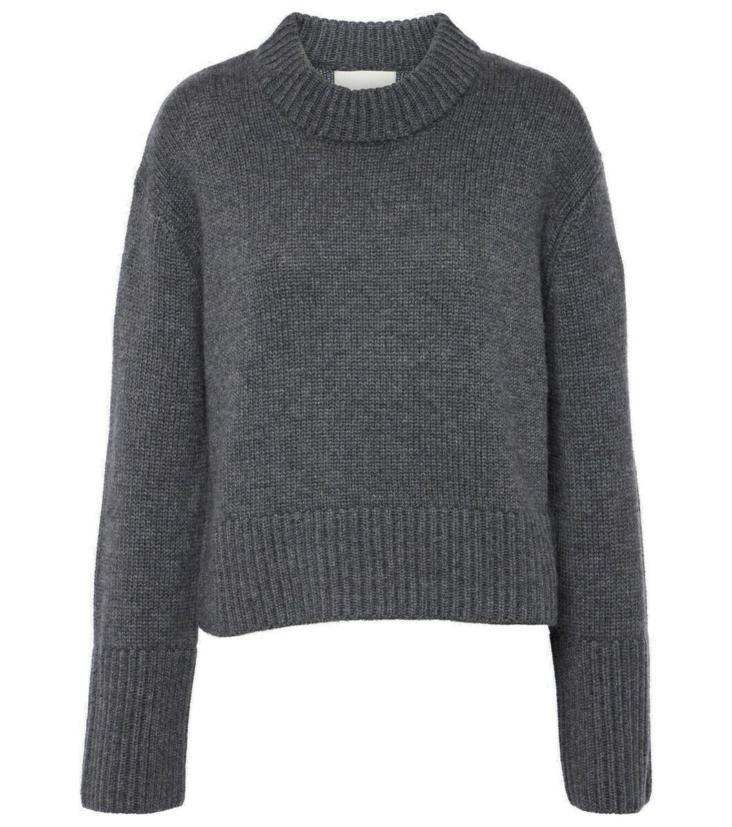 Lisa Yang Sony cashmere sweater Lisa Yang