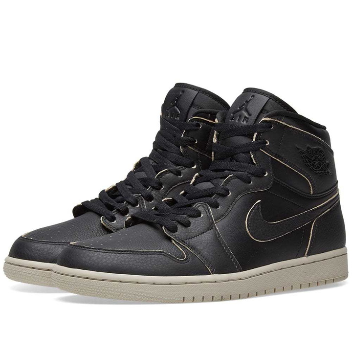 Photo: Air Jordan 1 Retro High Premium Black