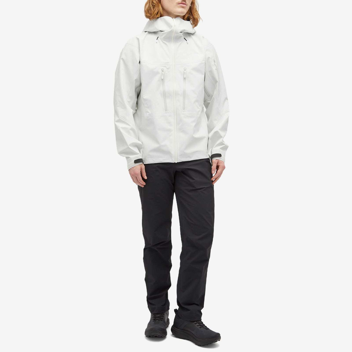 ARC’TERYX　アルファSV　whiteout　 Mサイズ Arc'teryx Men's Alpha SV Jacket in Whiteout Arc'teryx