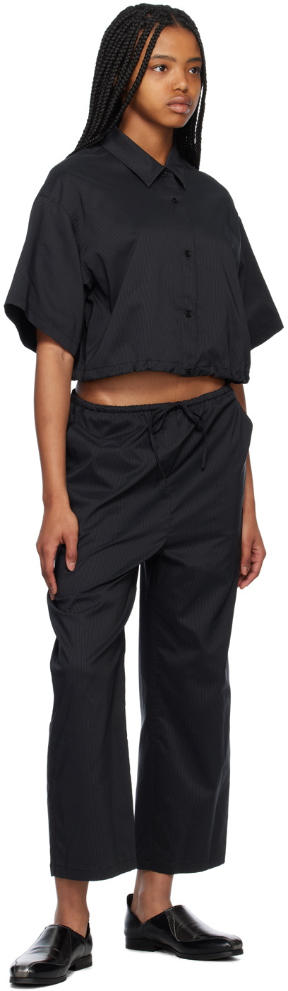 AMOMENTO Black Cropped Shirt AMOMENTO