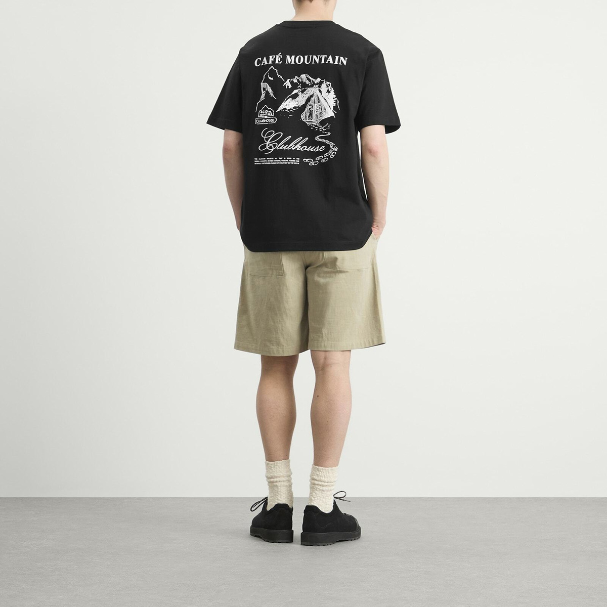 Café Mountain Men's Refuge T-Shirt in Black