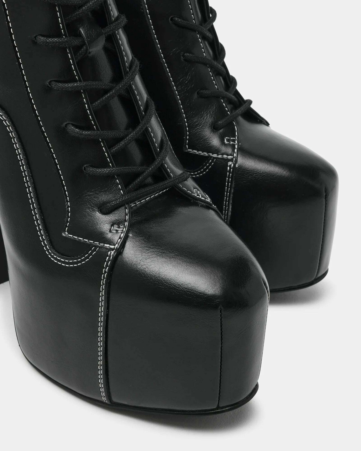 Steve Madden Shaina Booties in Black