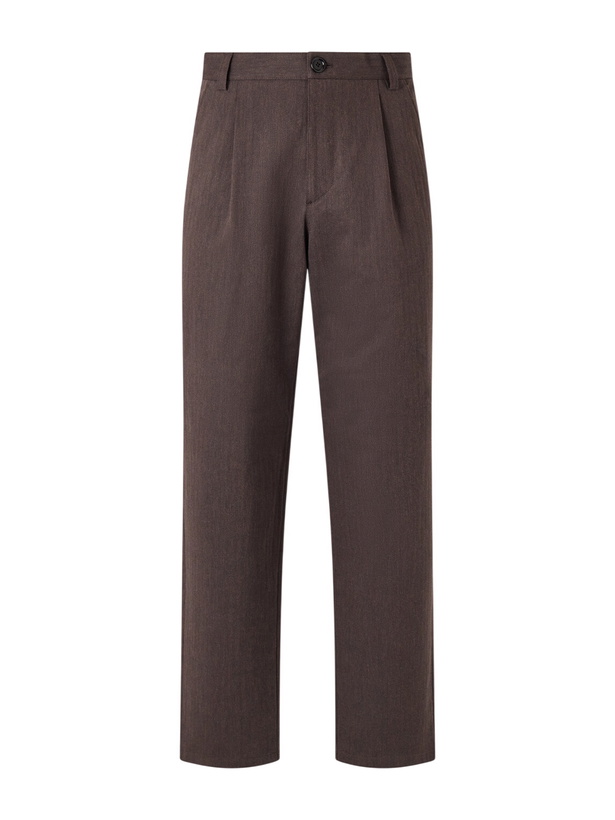 Photo: Oliver Spencer - Morton Straight-Leg Pleated Herringbone Stretch-Cotton Suit Trousers - Brown