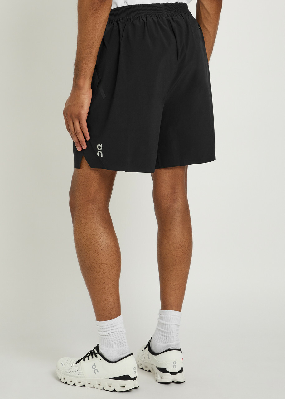 ON Train Stretch-shell Shorts Black