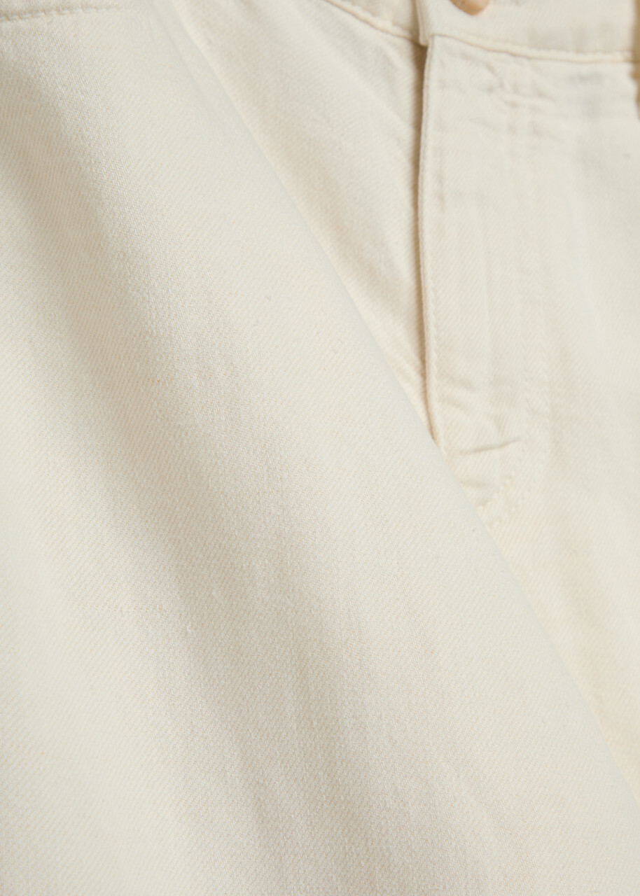 Emporio Armani J3F Balloon-leg Jeans Cream