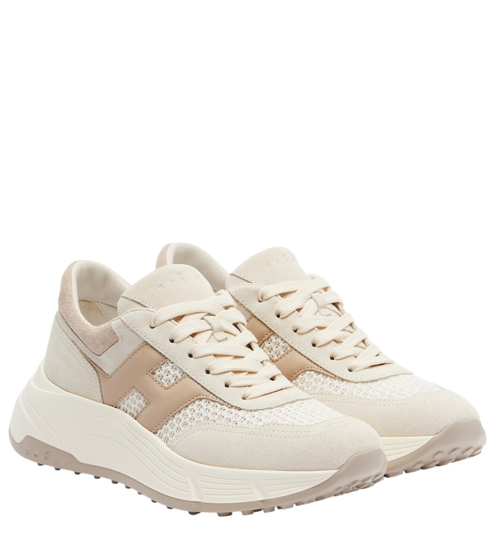 Photo: Hogan H669 suede sneakers