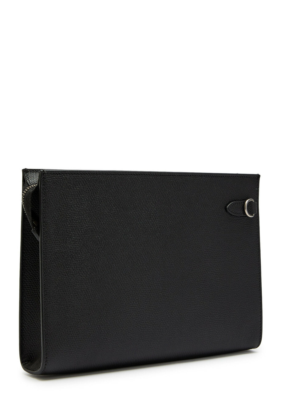 Valentino Garavani Vlogo Grained Leather Clutch - Black - One Size
