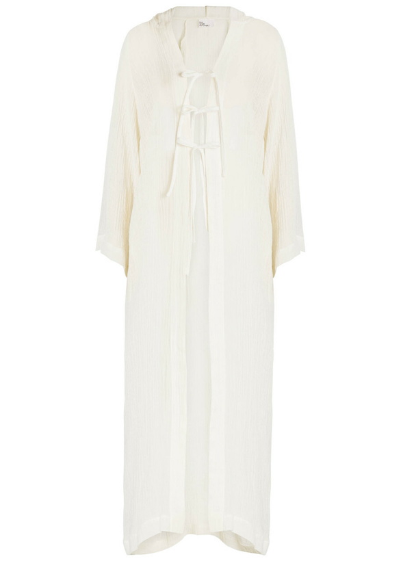 Photo: Lisa Marie Fernandez Linen-blend Maxi Beach Cape White