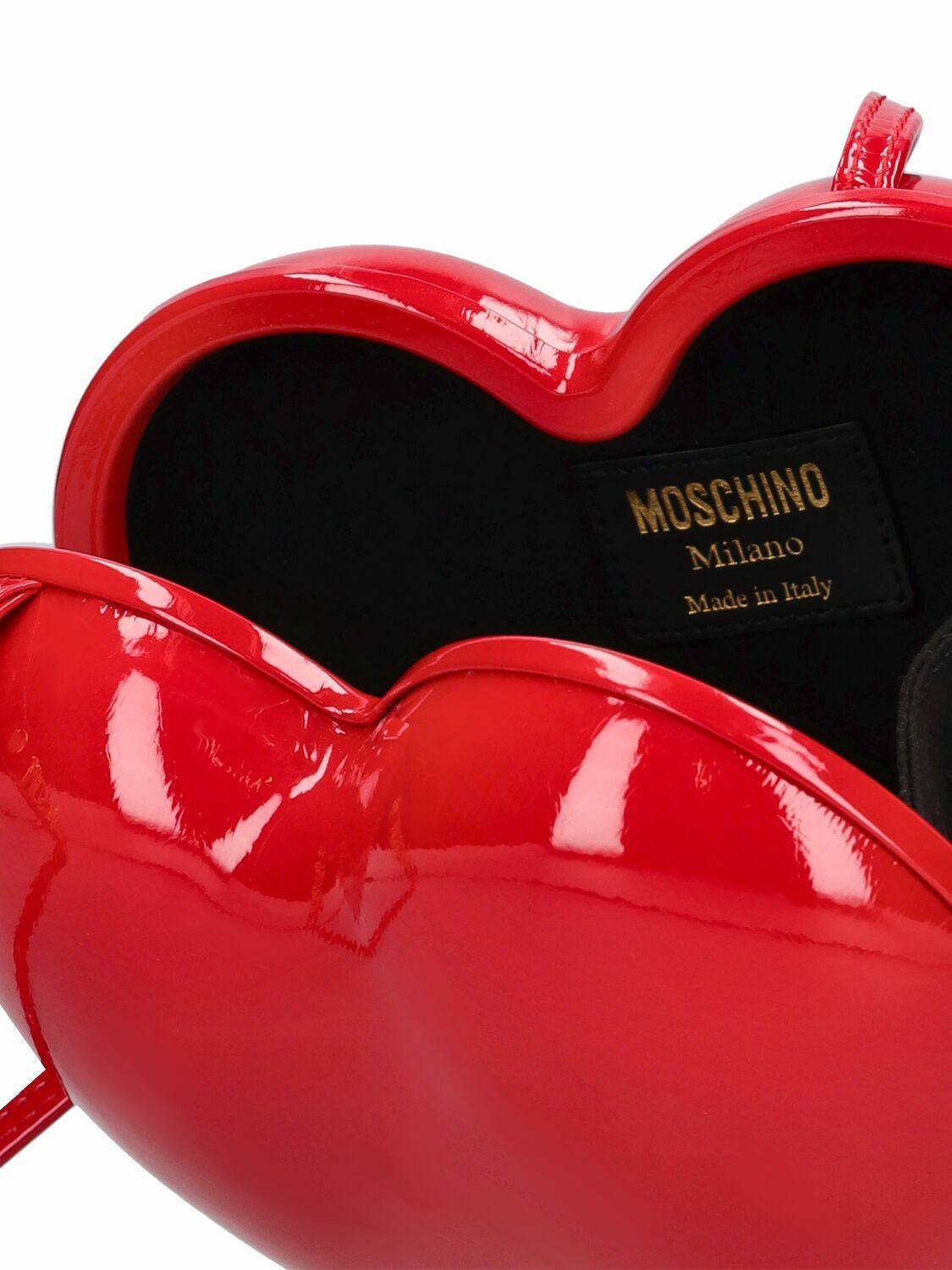 MOSCHINO 【関税送料込◆SALE価格◆】Heartbeat サテンバッグ MOSCHINO 【関税送料込◇SALE価格◇】Heartbeat サテンバッグ