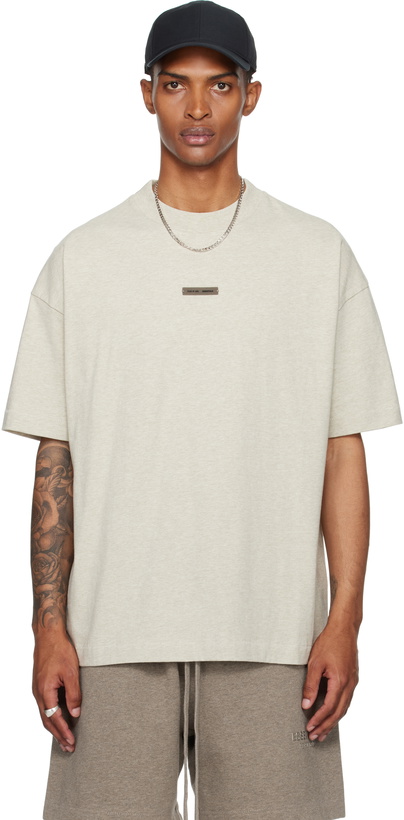 Photo: Fear of God ESSENTIALS Beige Classic Fit T-shirt