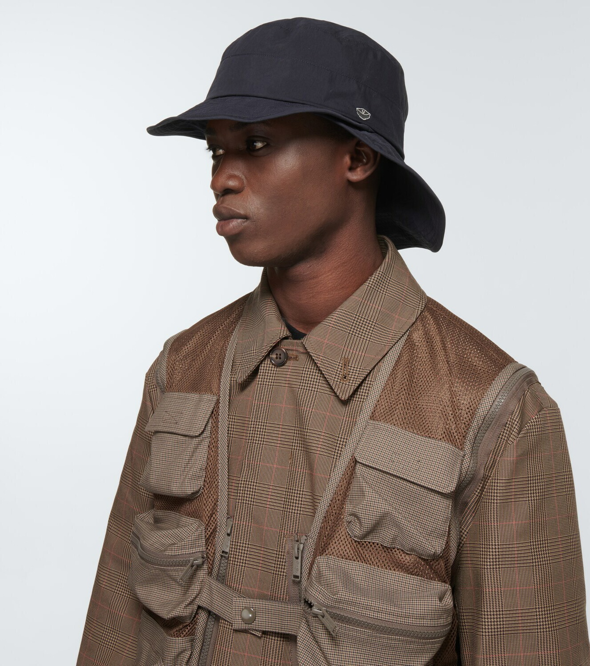 Undercover - Cross-brim bucket hat Undercover