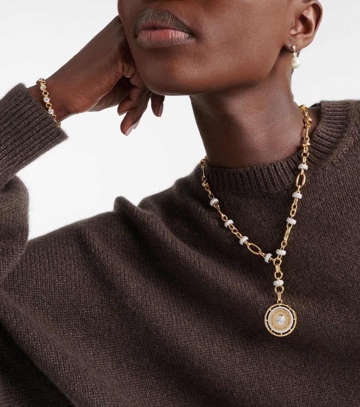 FoundRae Lovestruck Commitment 18kt gold pendant necklace with diamonds