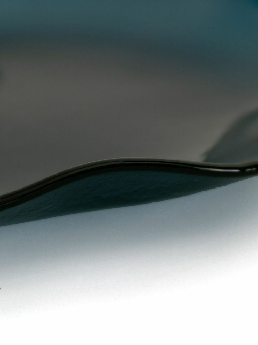 Sophie Lou Jacobsen Curved Edge Glass Plate (19cm)