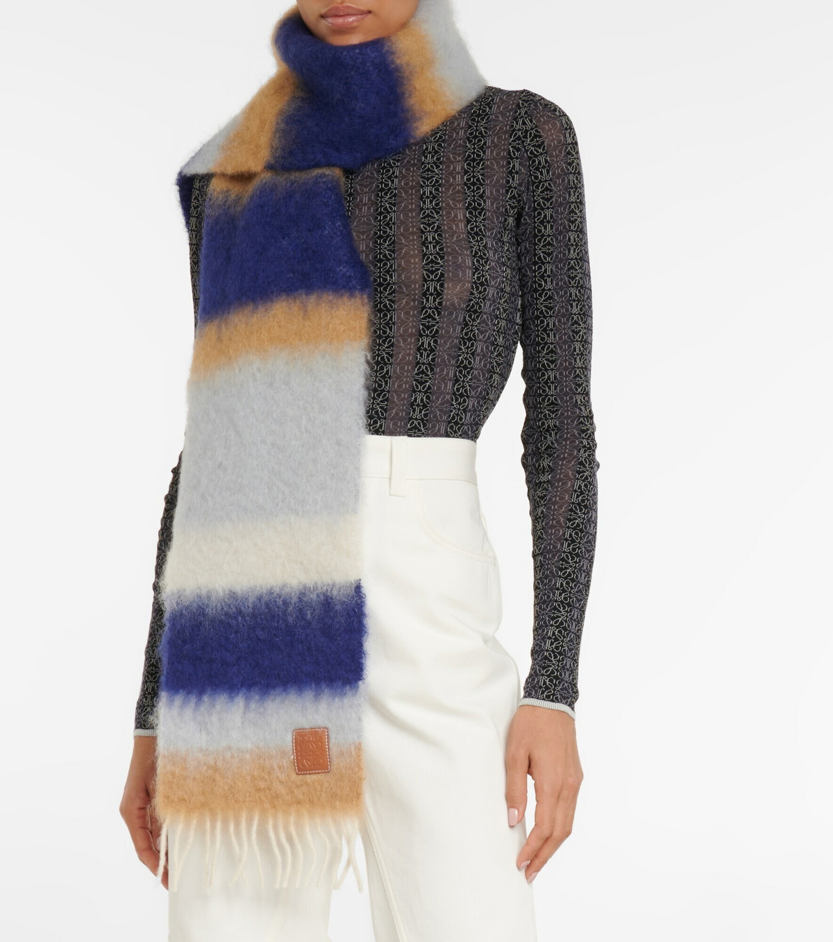LOEWE 25S SCARF 180 IN MOHAIR WOOL 861430