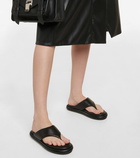 Proenza Schouler - Pipe leather thong sandals