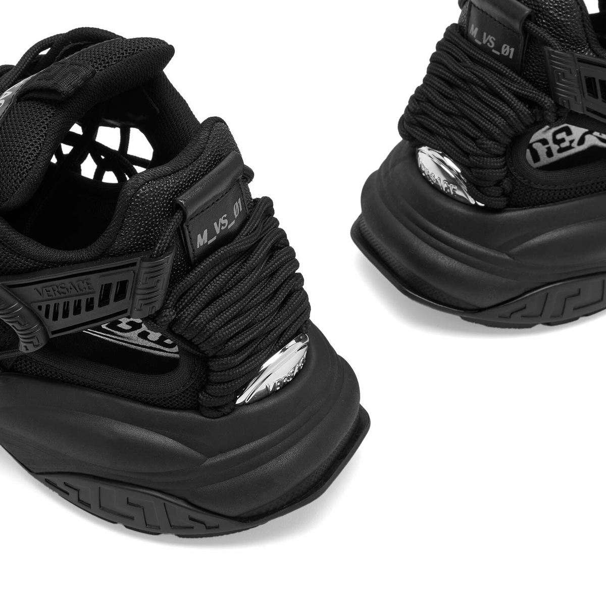 Versace Women's Mercury Sneaker W in Black Versace