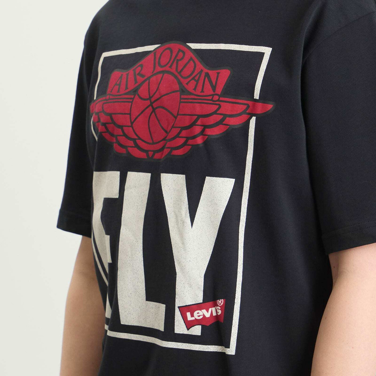 Air Jordan Men's x Levi's T-Shirt in Black