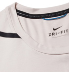 Nike Training - Dri-FIT T-Shirt - Cream