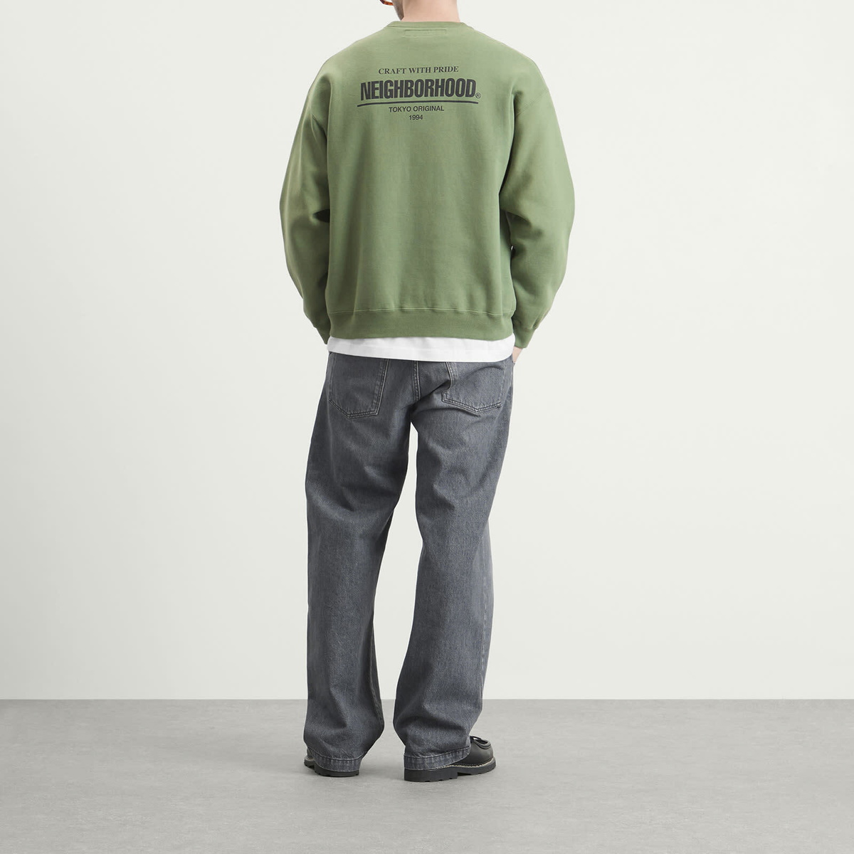 Neighborhood Men's Plain Logo Sweatshirt in Green