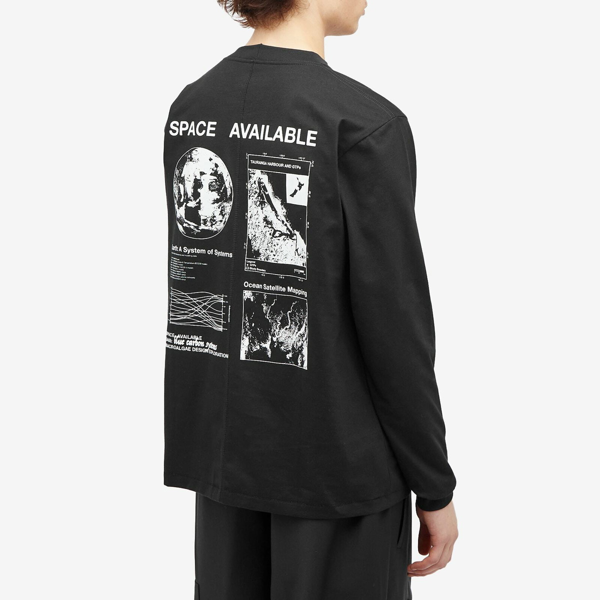 Space Available Men's Ocean Mapping Long Sleeve T-Shirt in Black