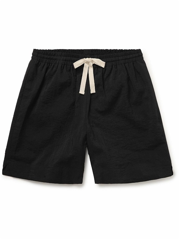 Photo: LE 17 SEPTEMBRE - Novis Wide-Leg Crinkled-Shell Drawstring Shorts - Black