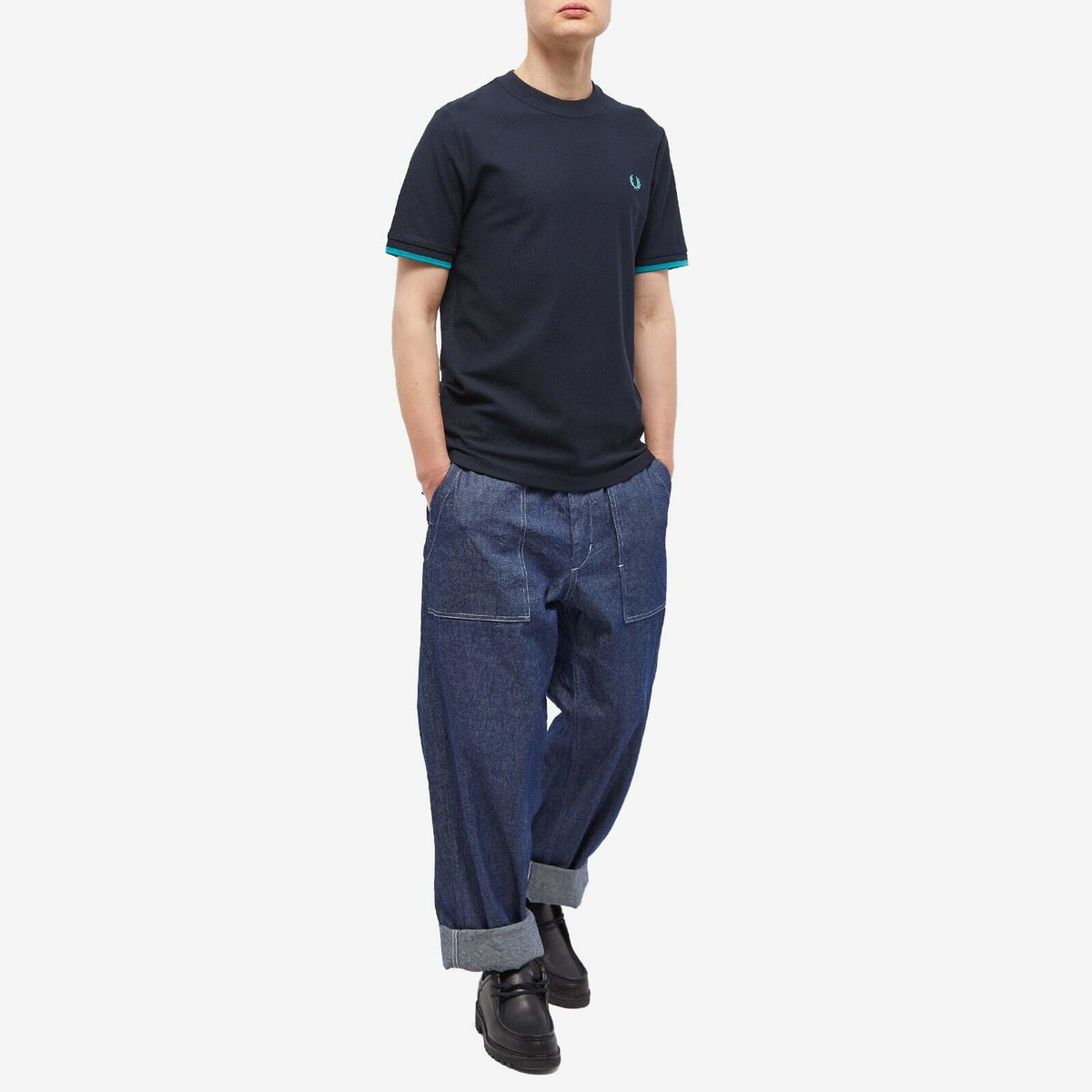 Fred Perry Authentic Men's Tipped Cuff Pique T-Shirt in Navy Fred Perry Authentic Men's Tipped Cuff Pique T-Shirt in Navy