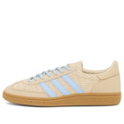 Adidas Handball Spezial Sneaker in Sand Strata/Preloved Brown/Clear Sky