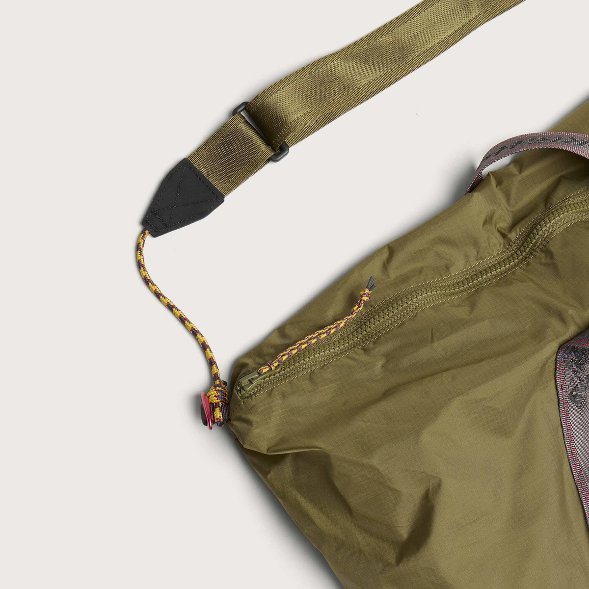 Klättermusen Men's Mimer Duffelbag 40L in Olive