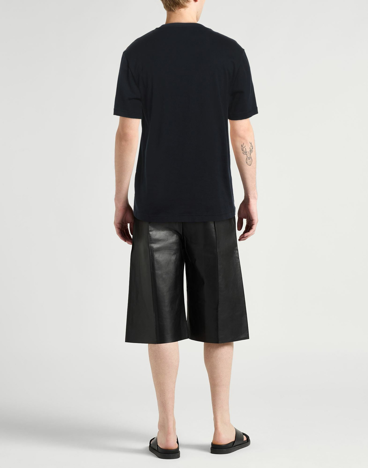 Brioni Mens T-shirt Midnight in Blue
