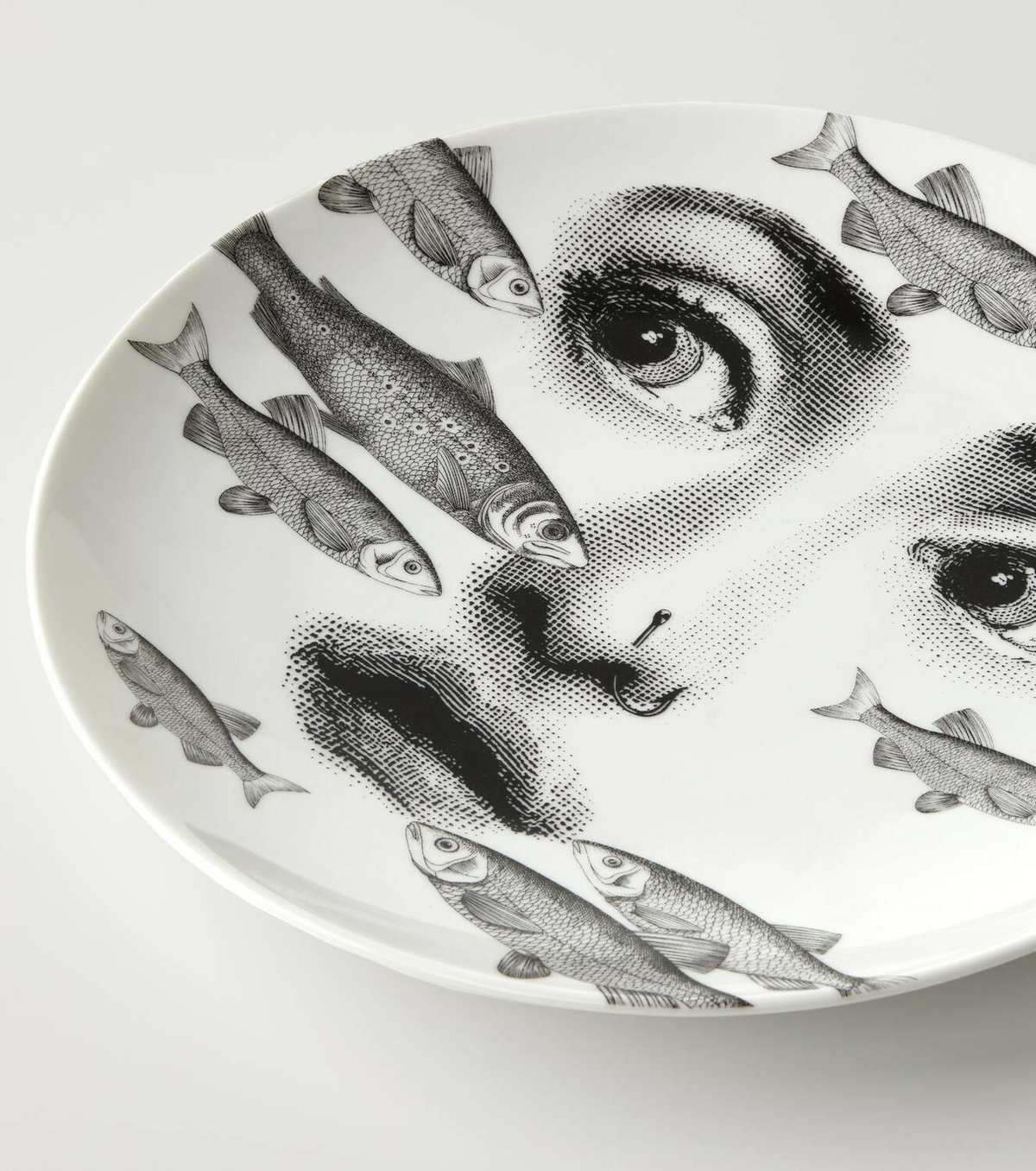 Fornasetti Tema e Variazioni n.392 wall plate Fornasetti