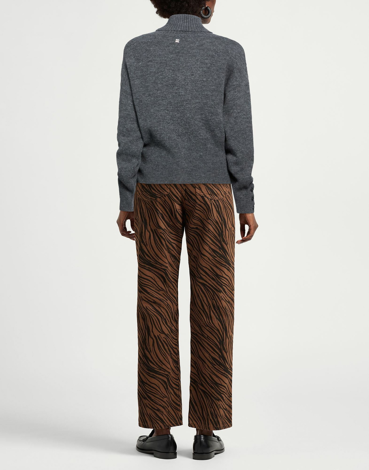 Manila Grace Womens Turtleneck in Charcoal